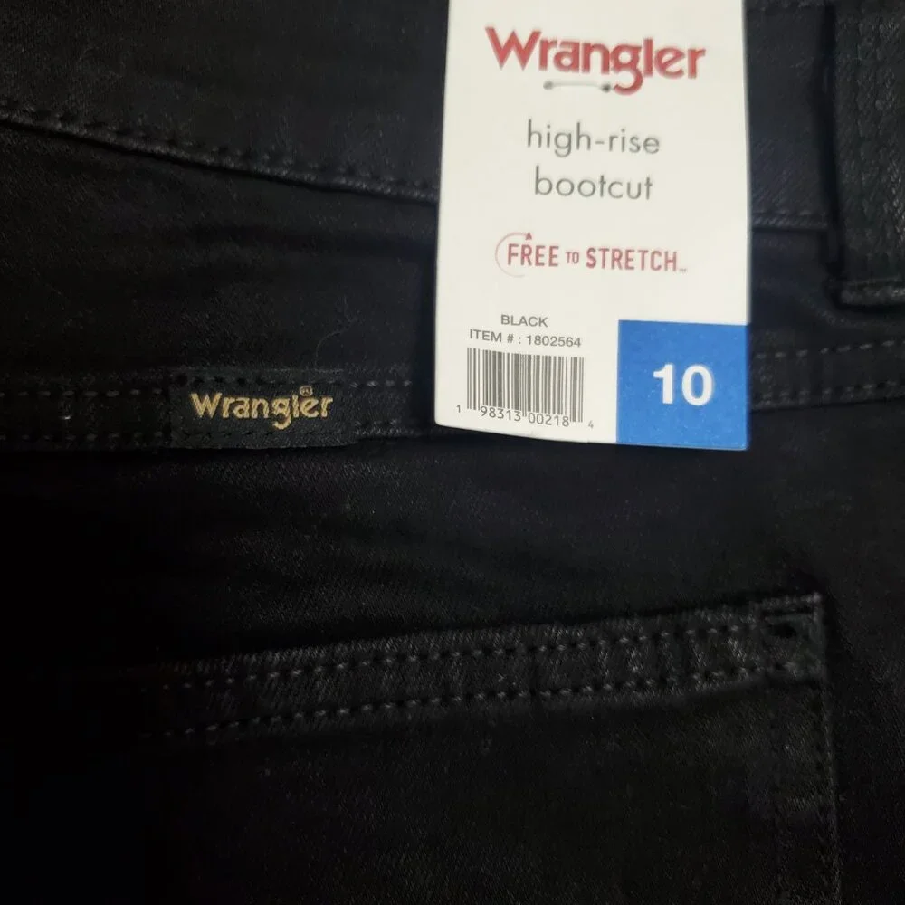 NWT Women's Wrangler black jeans size 10 high rise bootcut - Picture 2 of 2